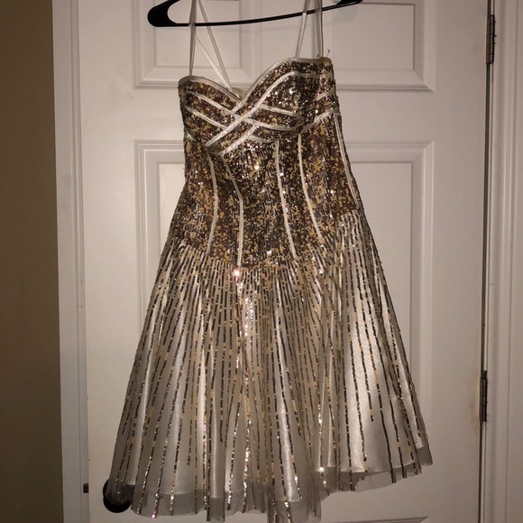 Prom/homecoming - Picture 4 of 6